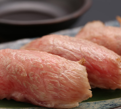 飛騨牛炙り握り
